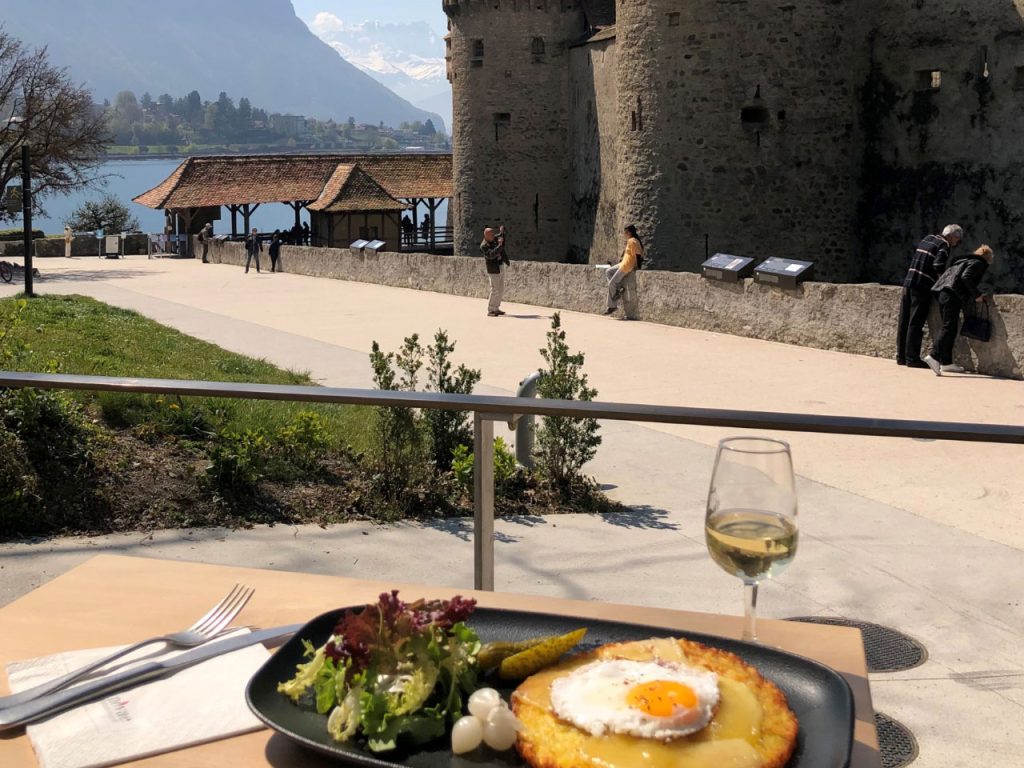 Kombi Eintritt und Menü auf Schloss Chillon